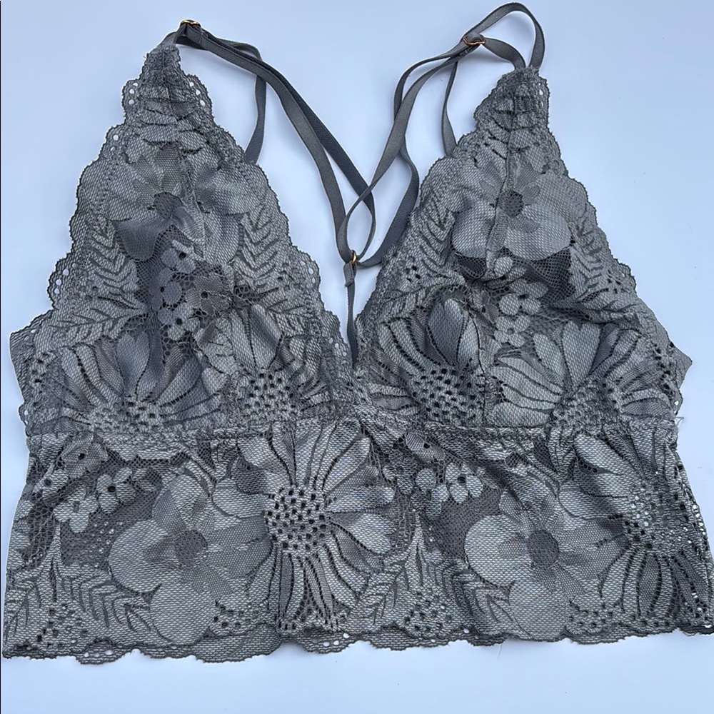 Aerie Gray Silver Lace Bralette with Plunging V-Neckline US Small